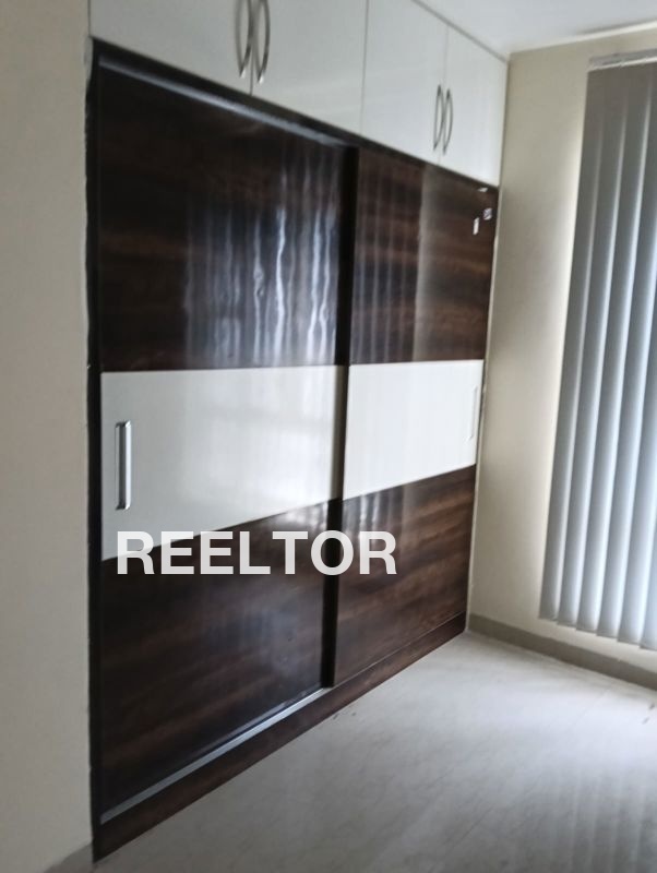 Villa For Sale In Pathariya Berasia