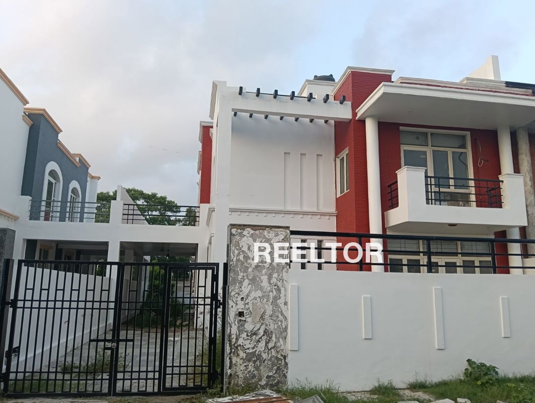 Villa For Rent In Jovni Sausar