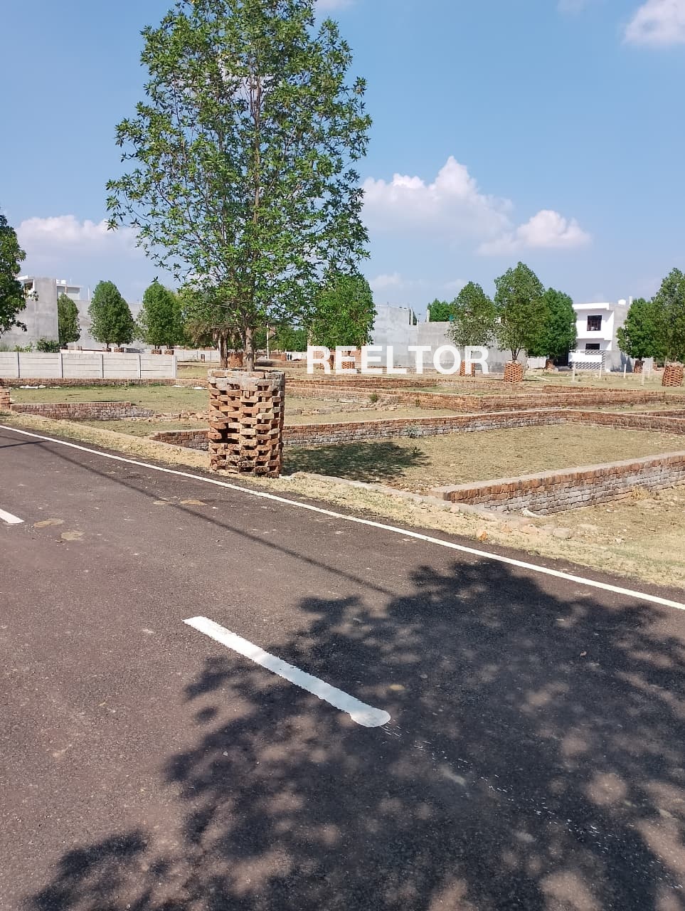 Villa For Rent In Silpukhuri Guwahati