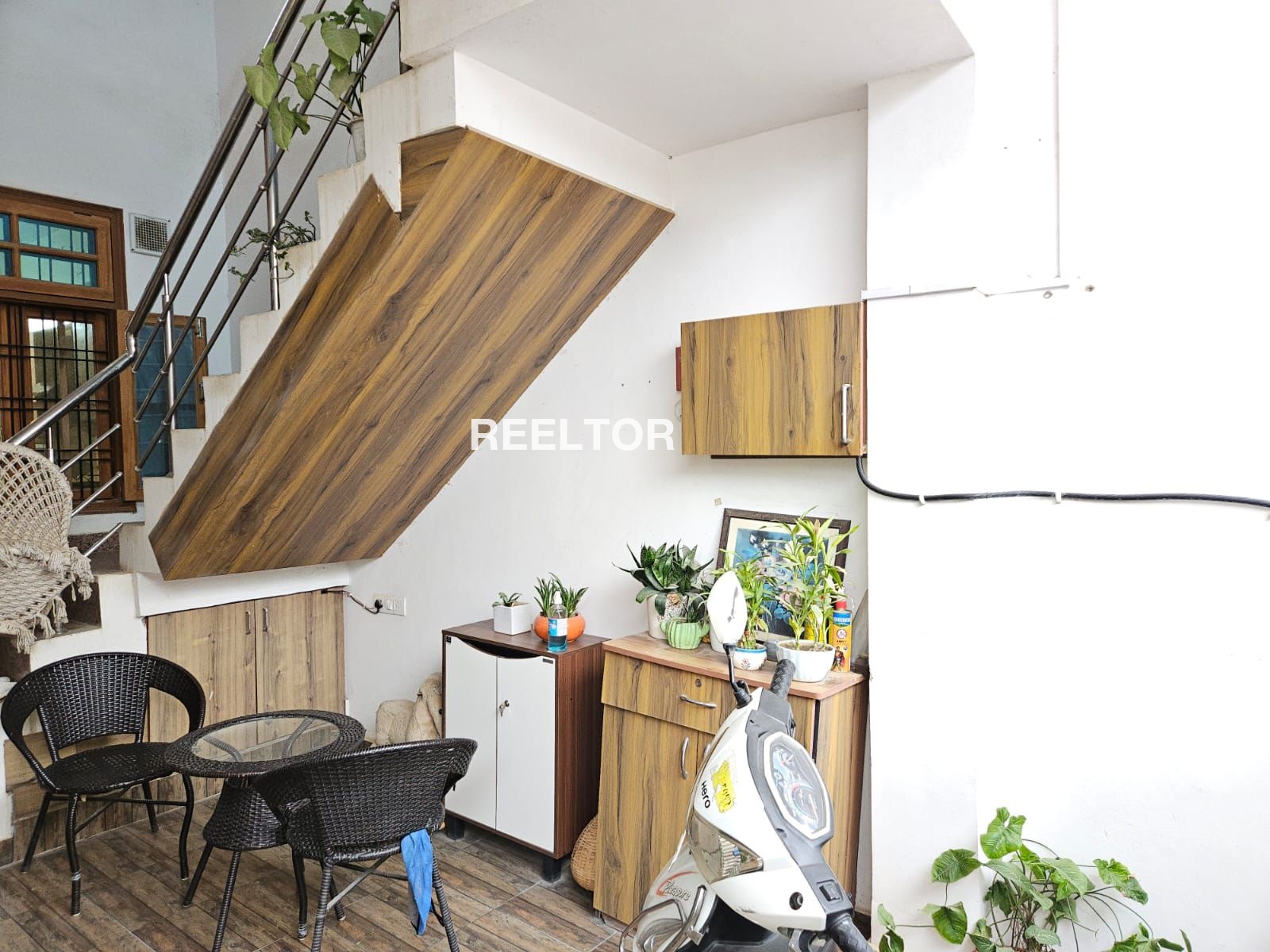 2 Bhk For Rent Palm Beach Road Navi Mumbai