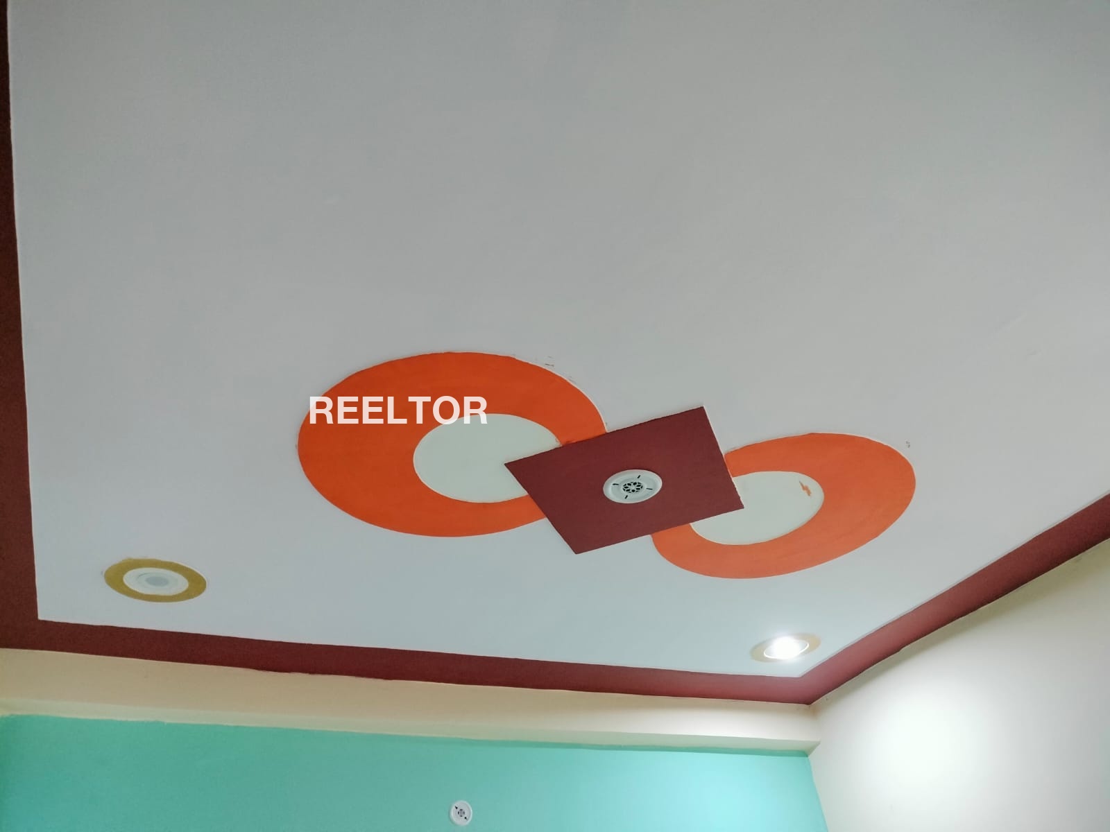 Villa For Sale In Sendora Raisen