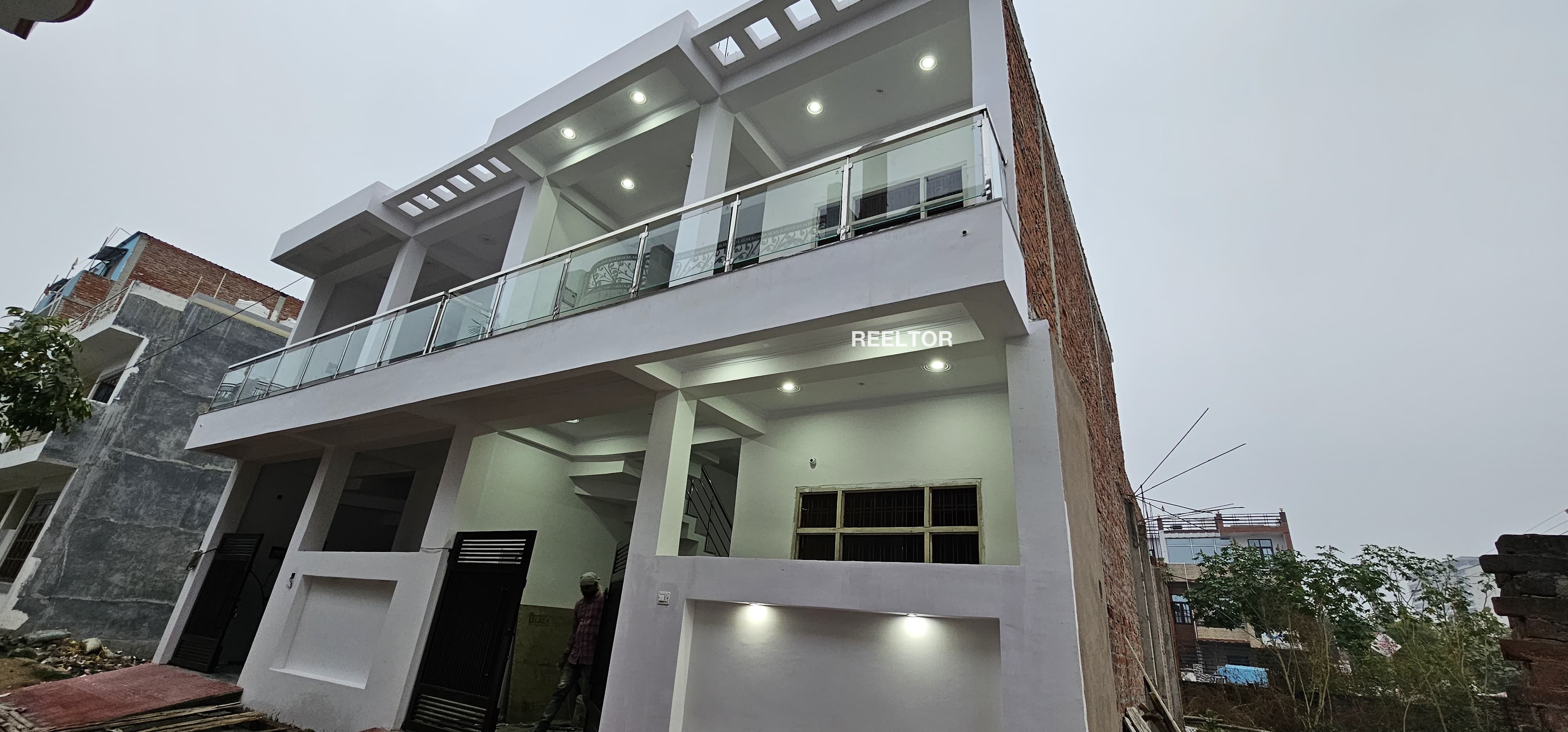 Villa For Sale In Adalaj Gujarat