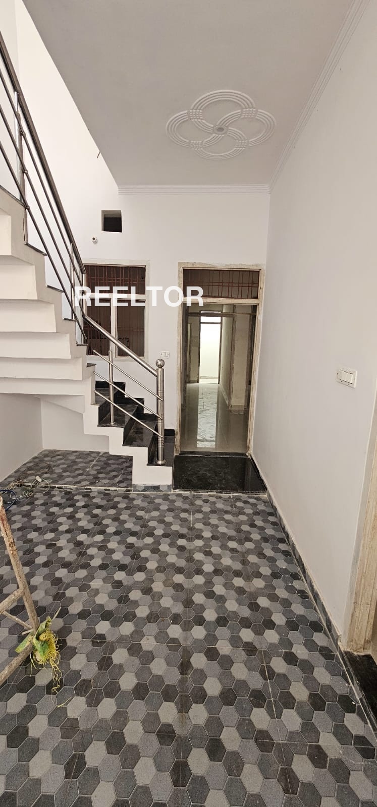 Shop For Rent In Sikandarpur Dadri