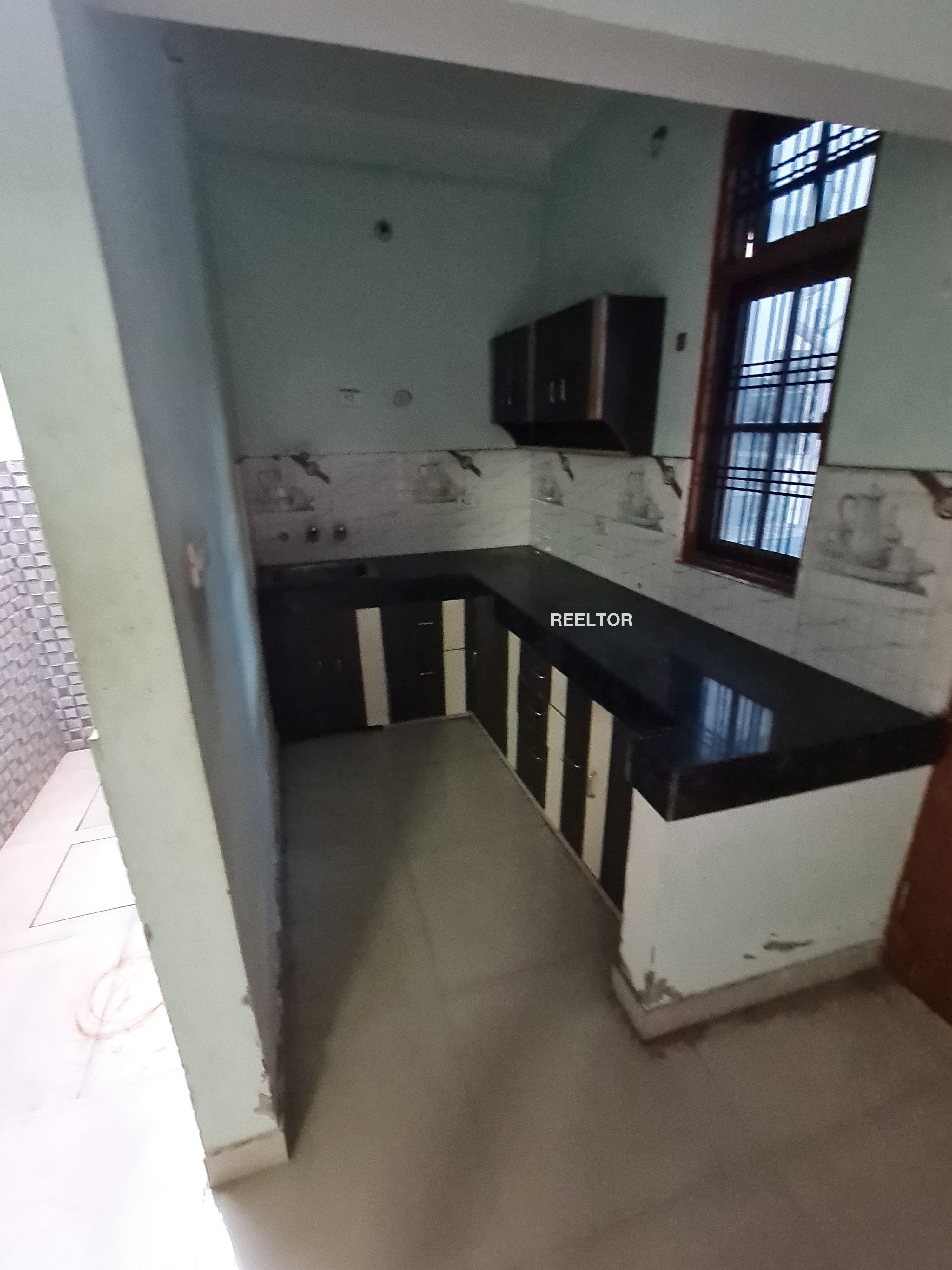 Villa For Sale In Chinnathalapatti Karur