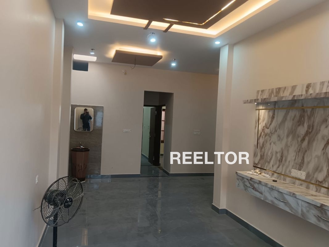 Shop For Rent In Mahipalpur
