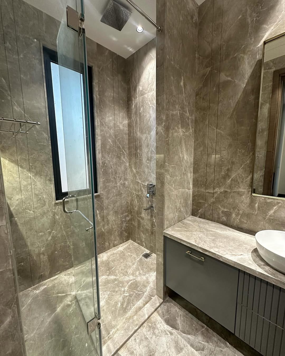 Shop For Rent In Siha Hodal