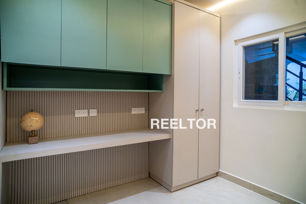 Villa For Rent In Lakrahi Majhiaon