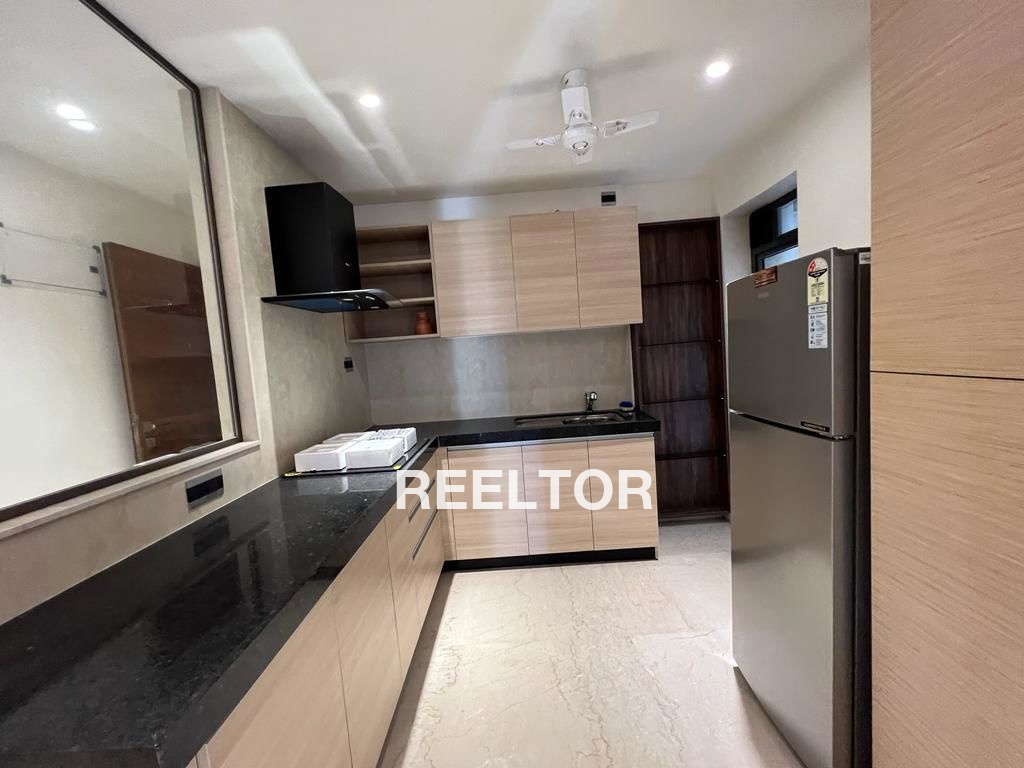 Shop For Rent In Gift Gandhinagar