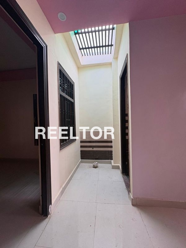 Villa For Rent In Shashi Garden Mayur Vihar