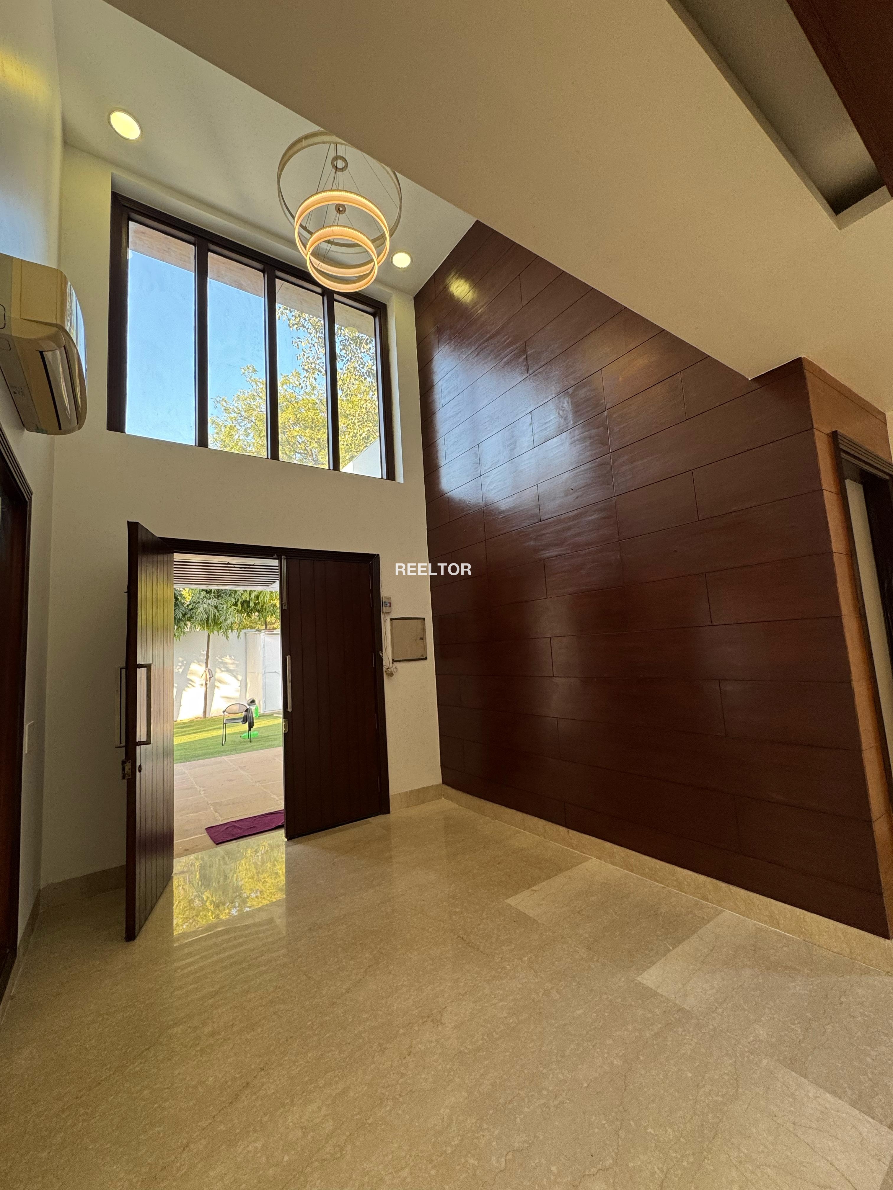 1 Rk Room For Rent In Jharsa Gurgaon