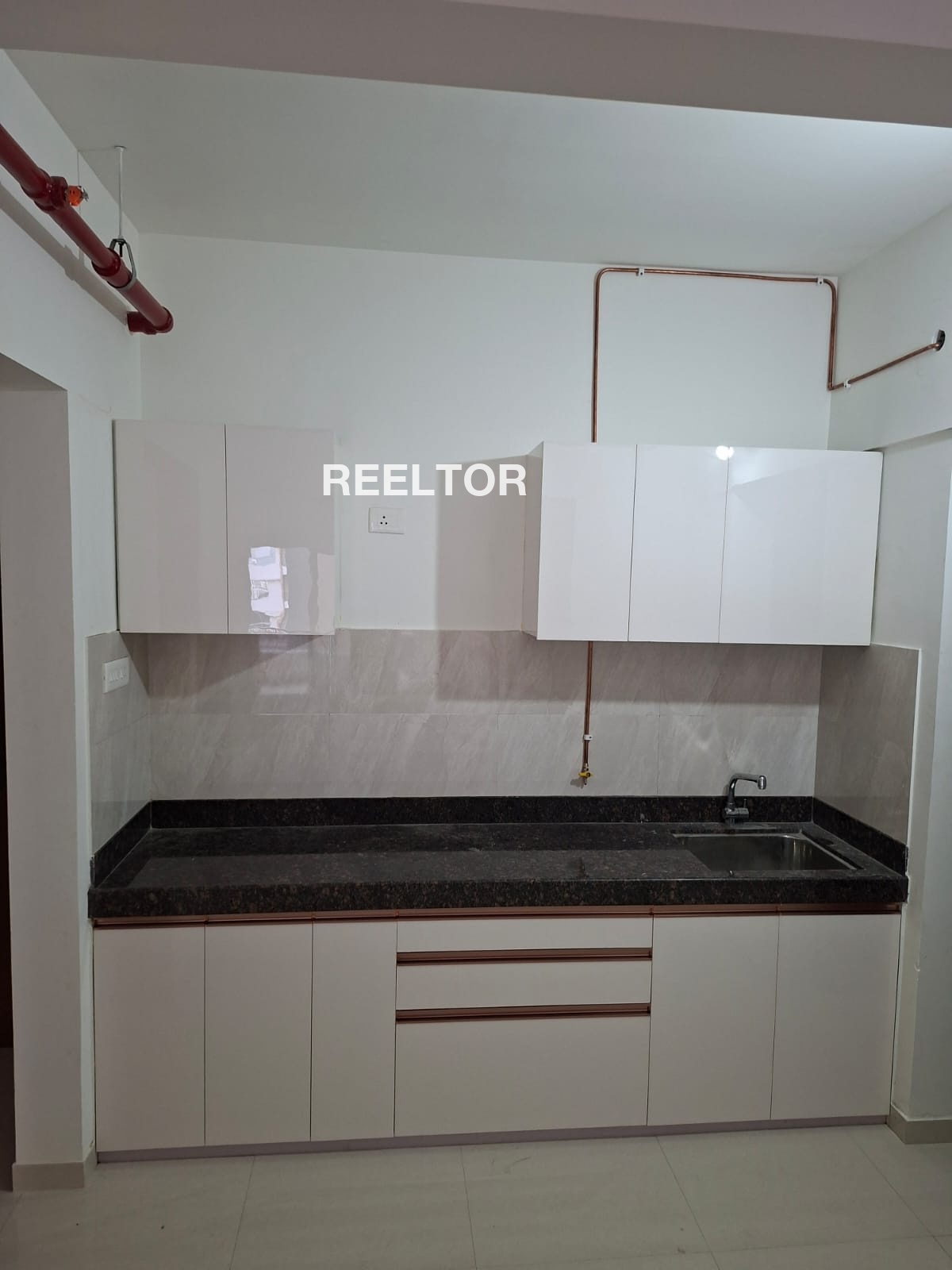 Villa For Sale In Makdawa Kotkasim