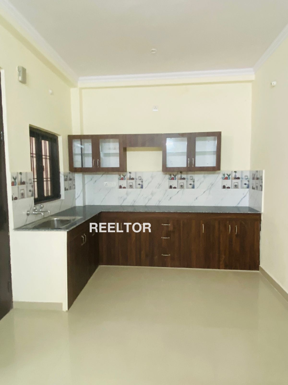 Villa For Sale In Manjalpur Vadodara