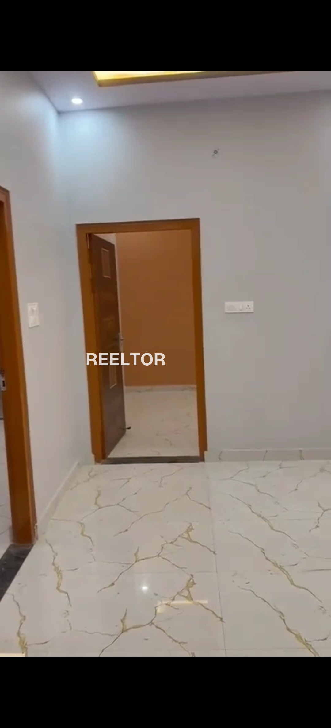 Villa For Rent In Hari Parigam Awantipora