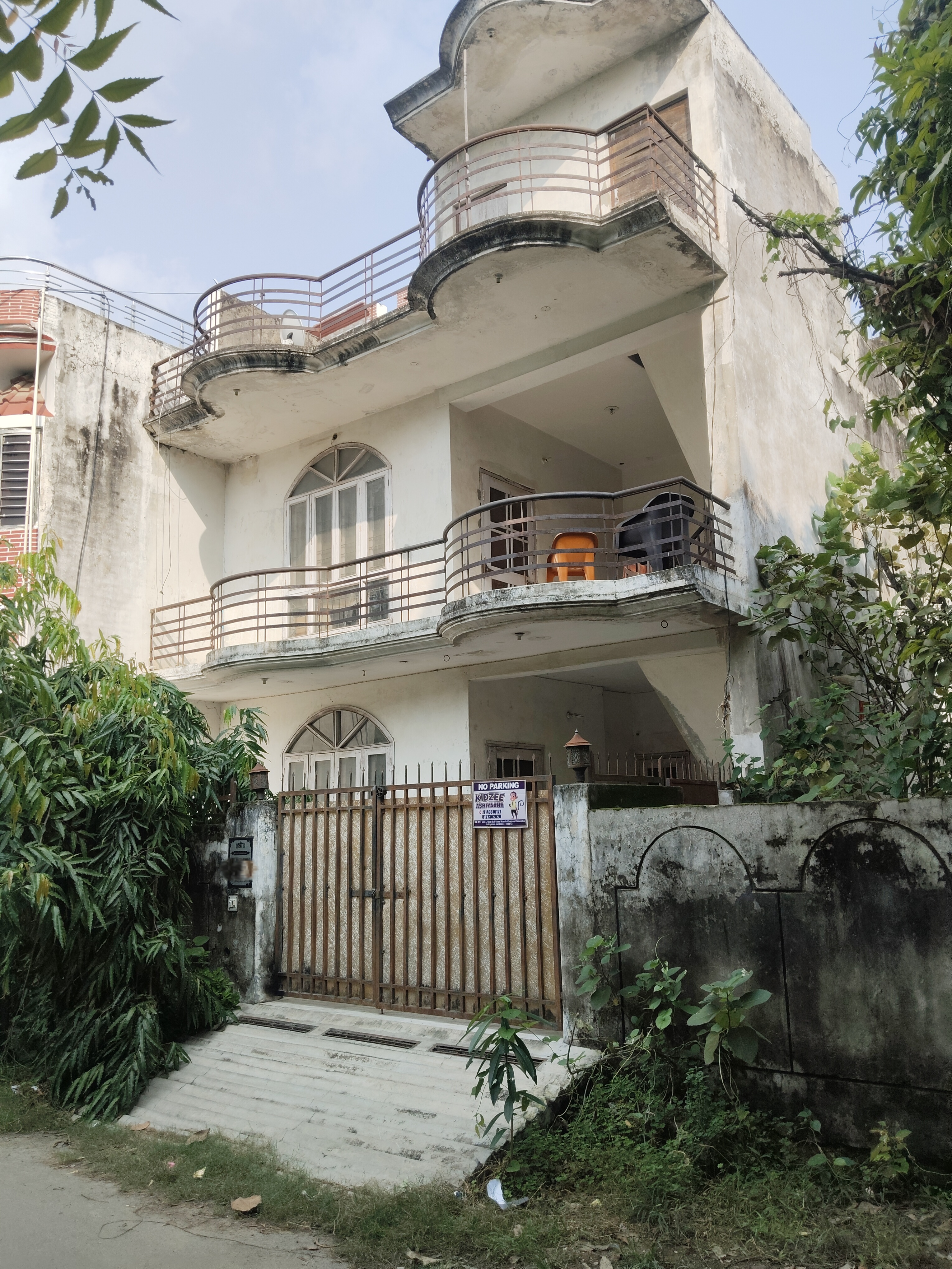 Bhumiraj Woods Kharghar 2 Bhk For Sale