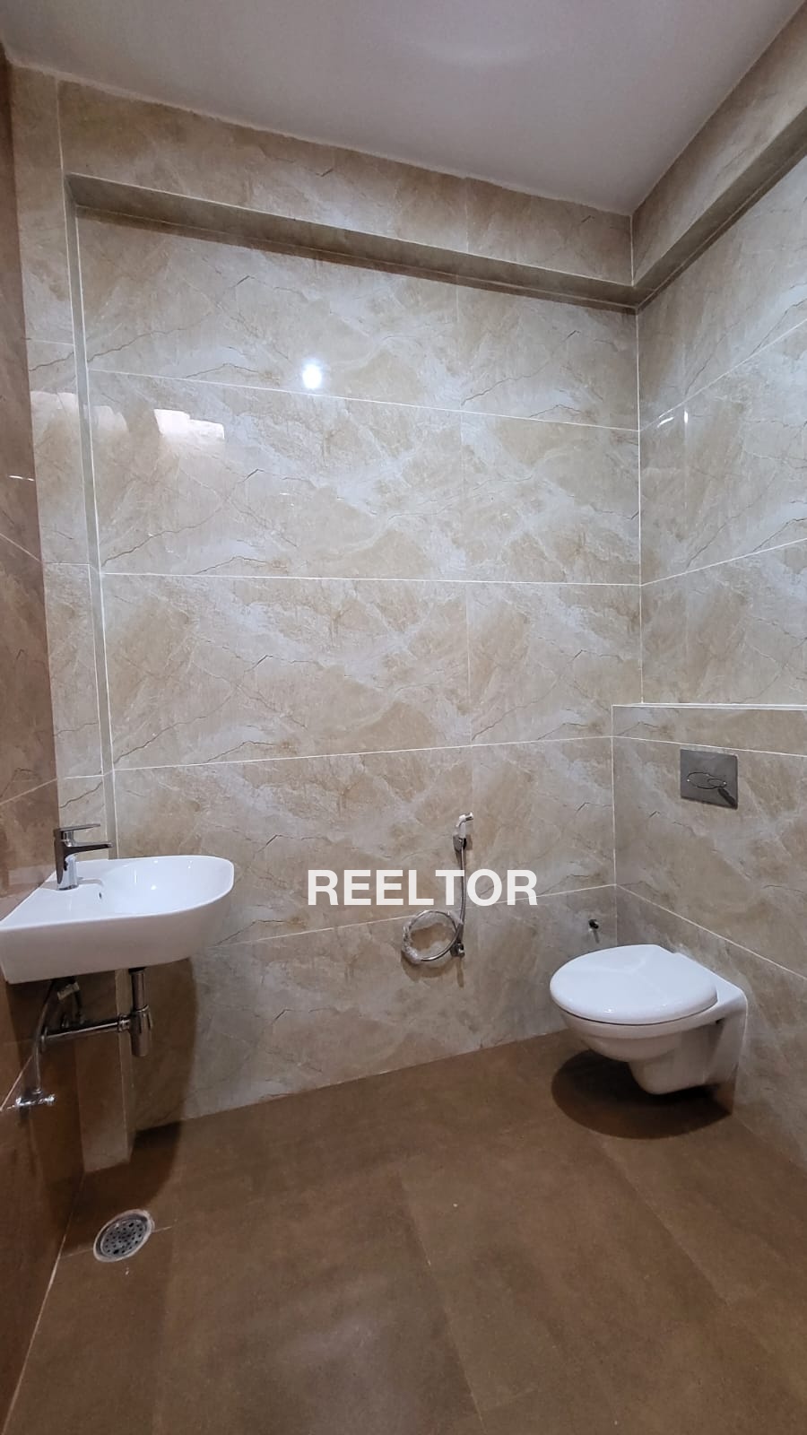 Shop For Sale In Chaloda Dholka