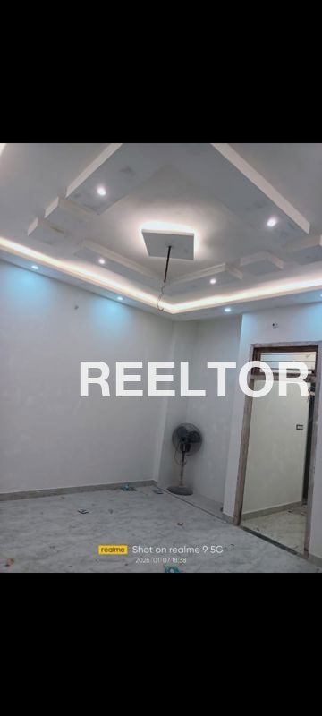 Shop For Rent In Gift Gandhinagar