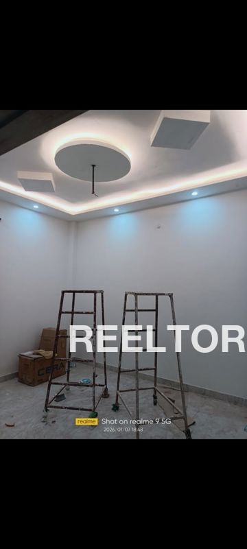 Shop Rent In Maninagar