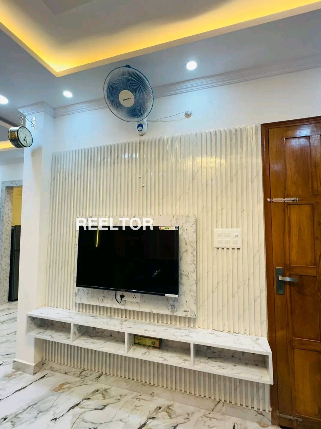 Shop For Rent In Vrundavan Anjar