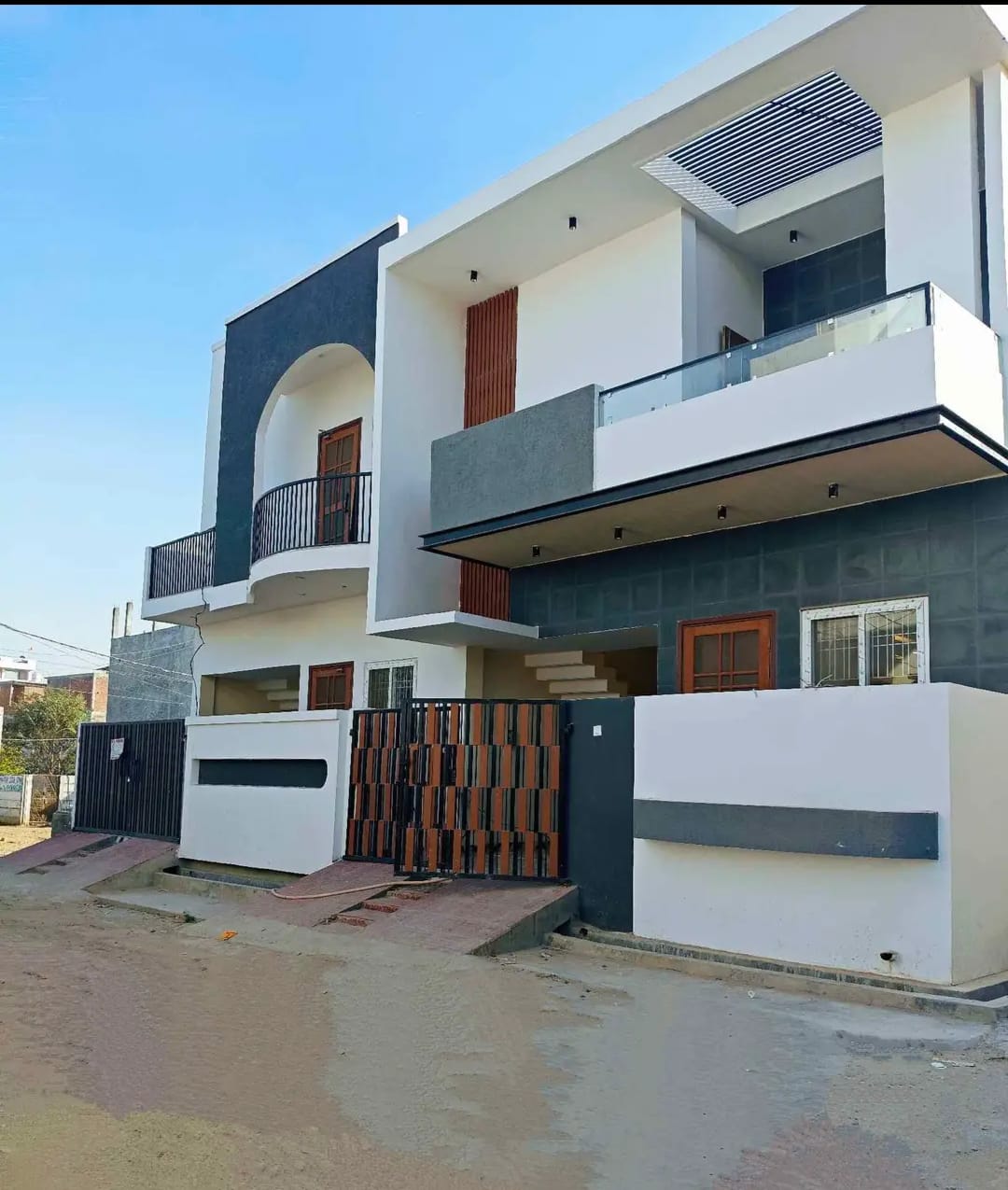 Villa For Sale In Bhairavwadi Lanja