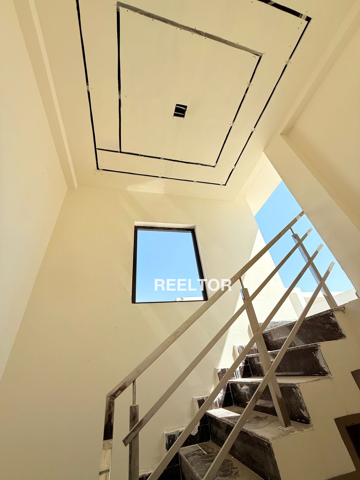 Villa For Sale In Sector 20 Gautam Buddha Nagar