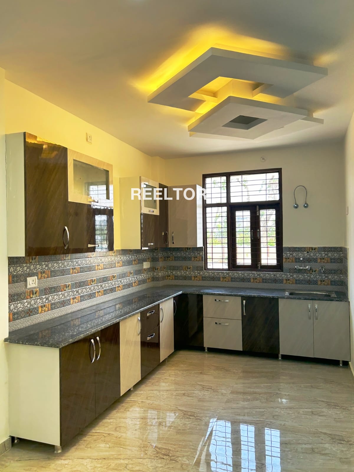 New Independent House For Sale In Arumbakkam