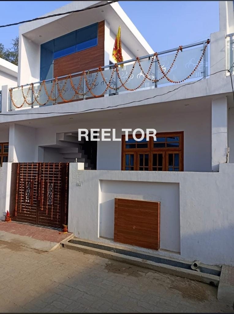 Villa For Sale In Makraon Maudaha