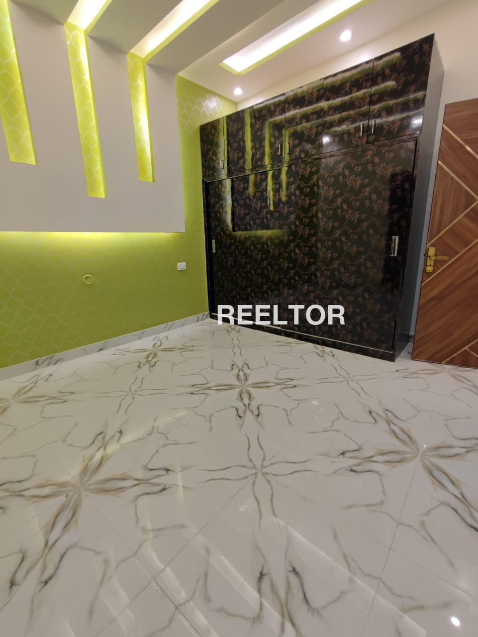 Villa For Sale In Paikan Bhangar