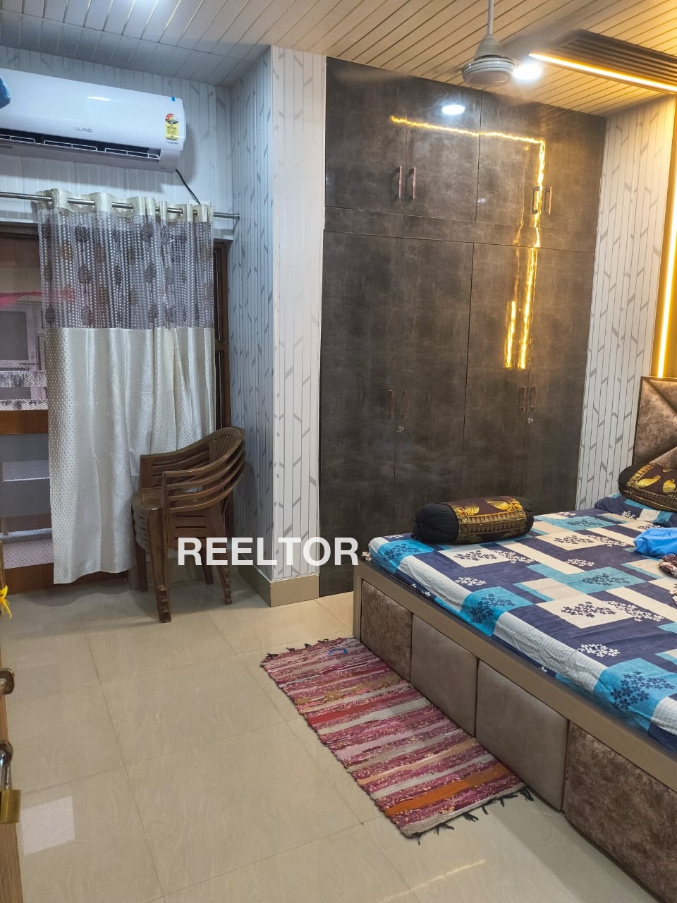 Shop For Rent In Maurice Nagar Civil Lines