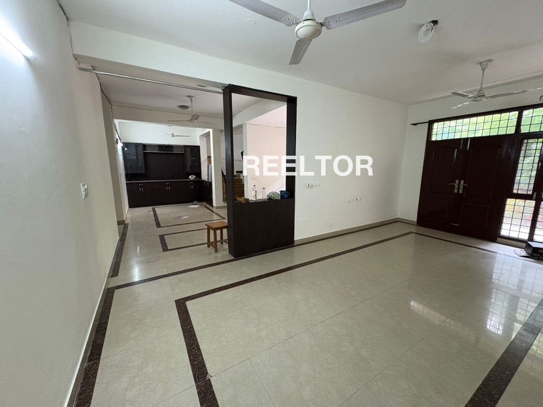 Villa For Rent In Vaundar Nohra