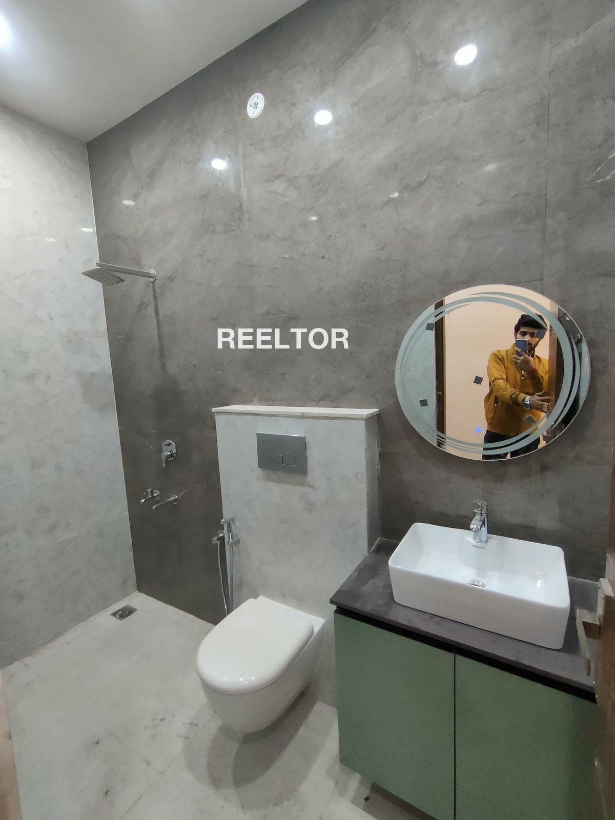 Villa For Rent In Hari Parigam Awantipora