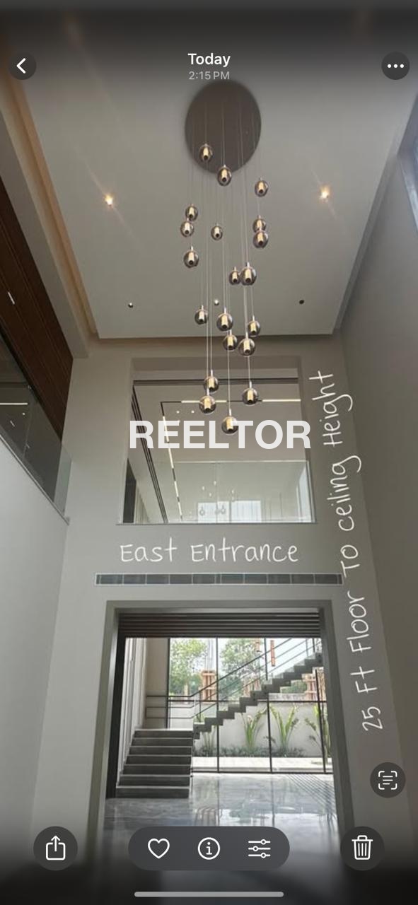 Villa For Sale In Jhatta Gautam Buddha Nagar