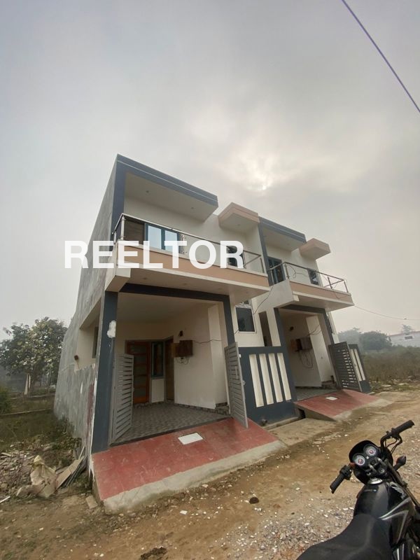Pg For Sale In Ats Village Dadri