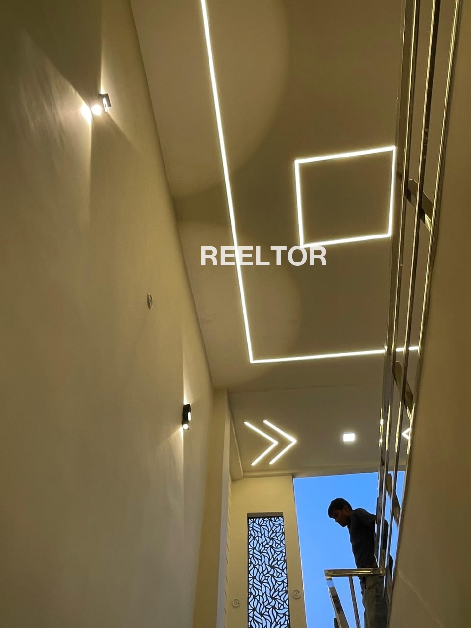 Shop For Rent In Kursi Fatehpur