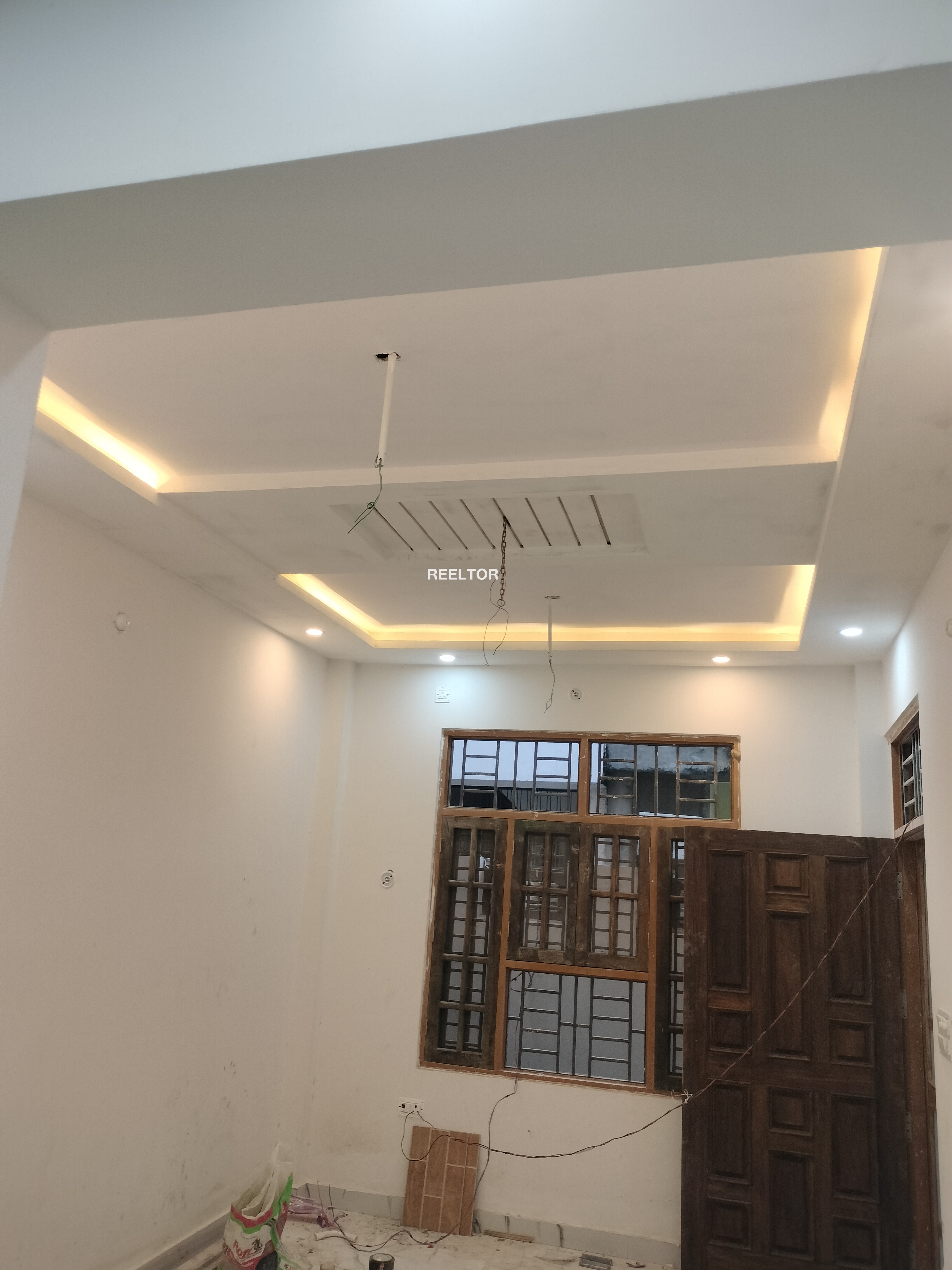 Floor For Sale In Palam Vihar Gurgaon