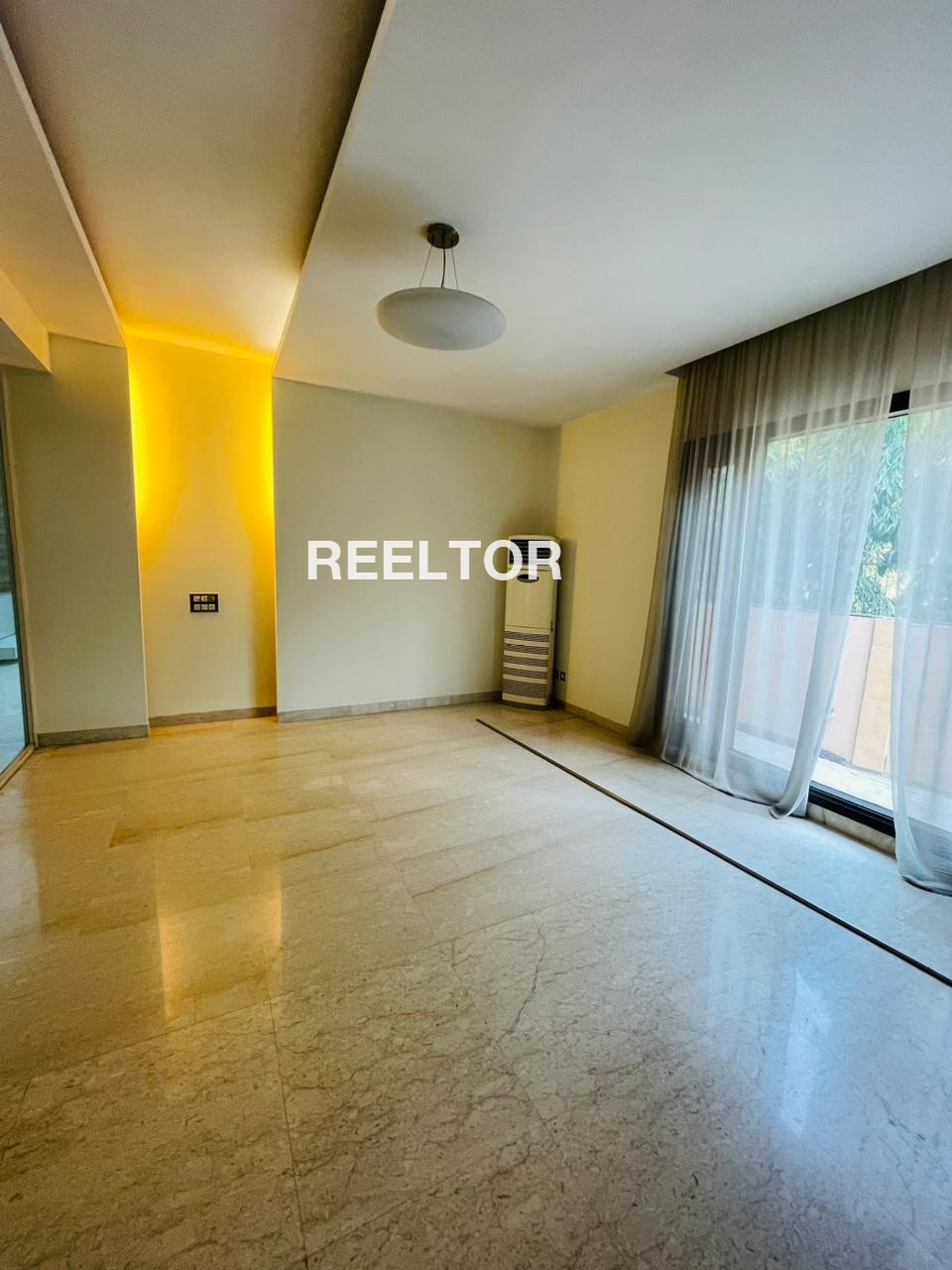 Shop For Rent In Sikandarpur Dadri