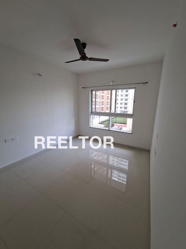 Shop For Rent In Auli