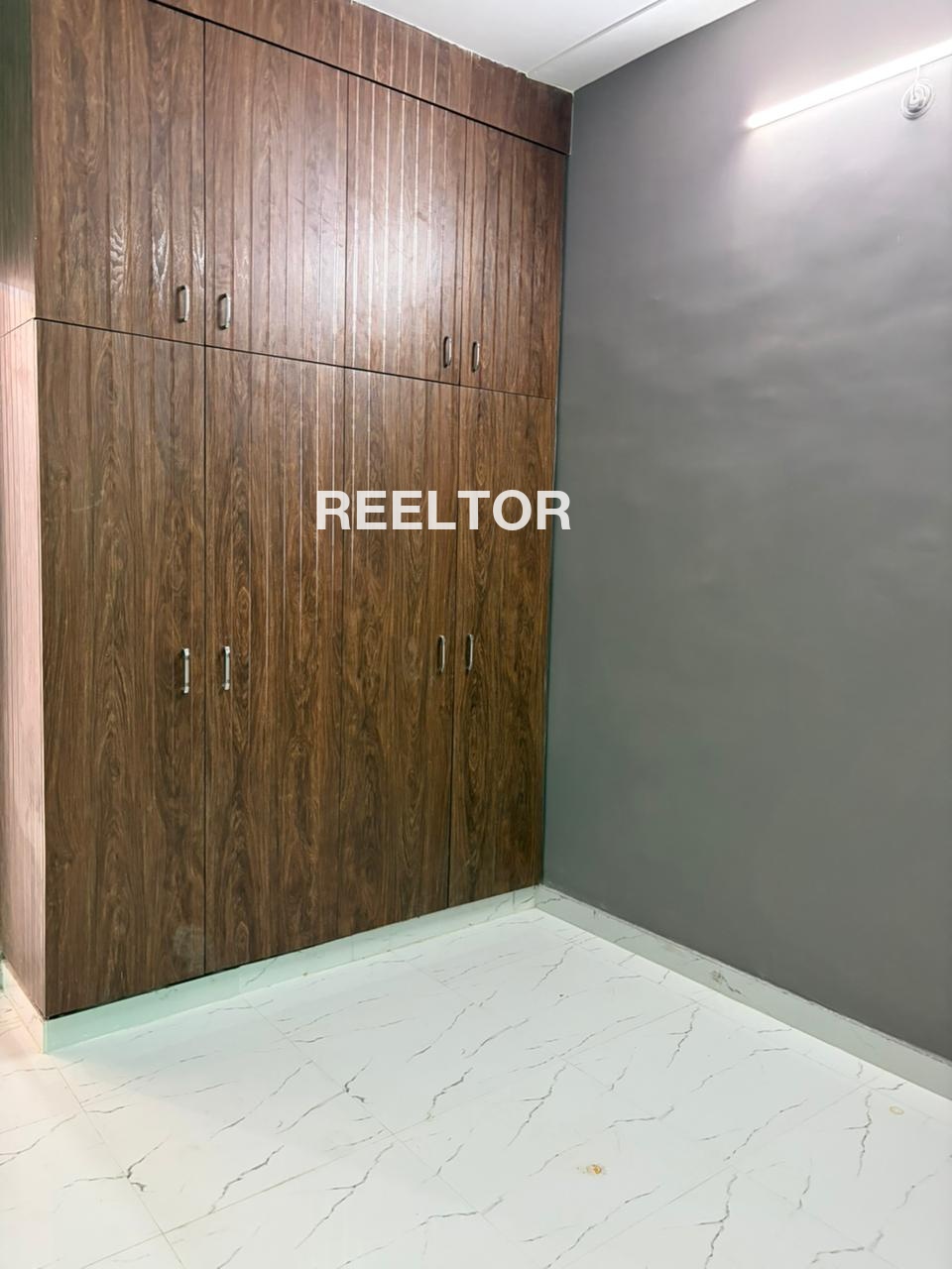 Shop For Rent In Sikandarpur Dadri