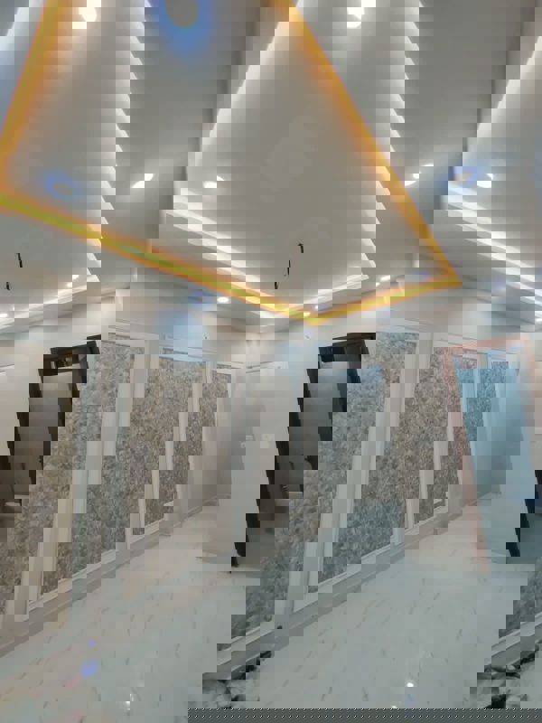 Shop For Sale In Navjeevan Vihar Hauz Khas