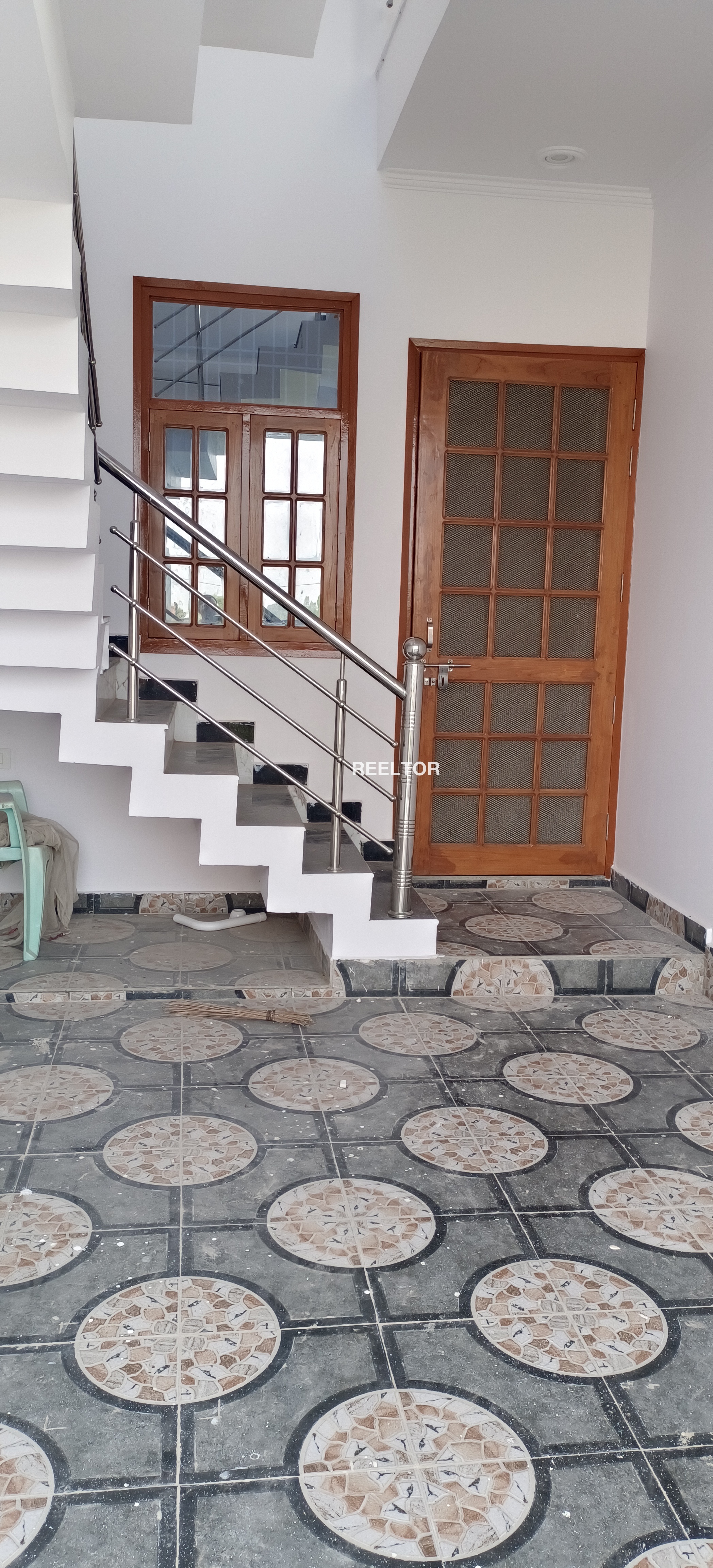 Villa For Rent In Gaur City Dadri