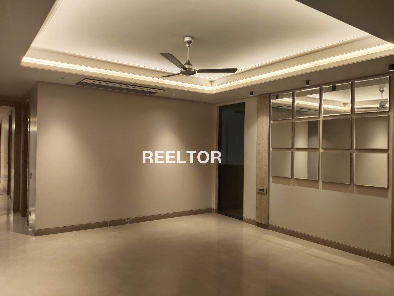 Dda Shop For Sale In Rohini Sector 3