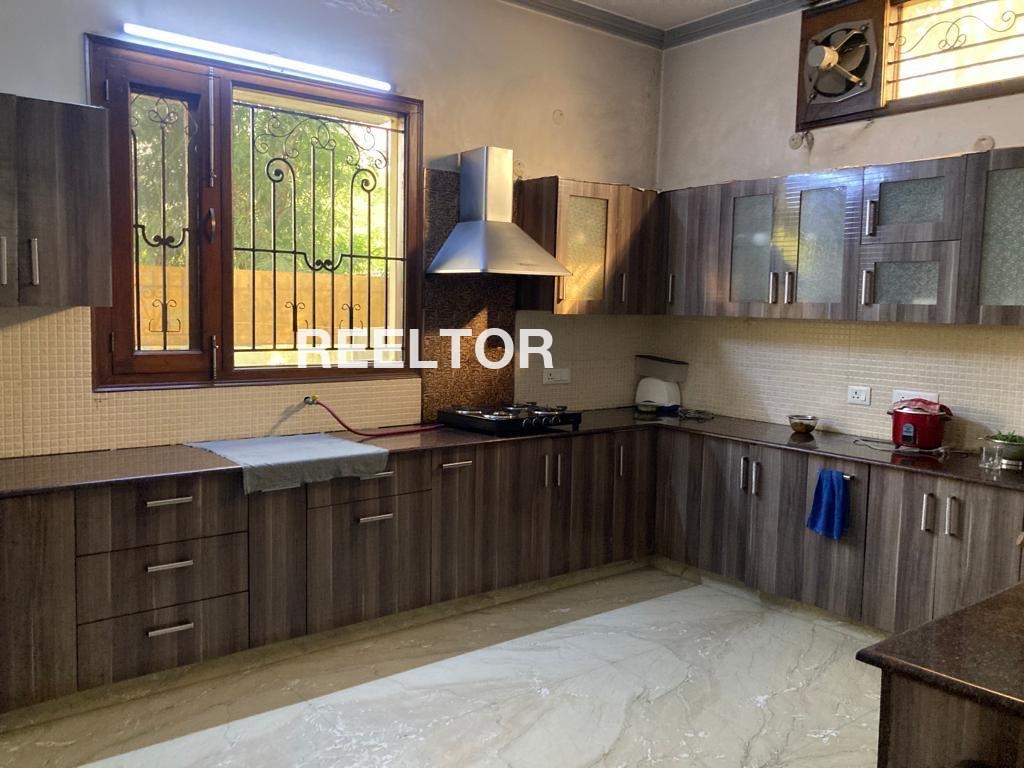 Villa For Rent In Thopte Colony Haveli