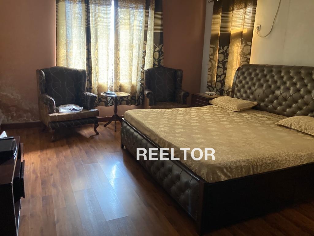 Villa For Rent In Jaharsingh Joura