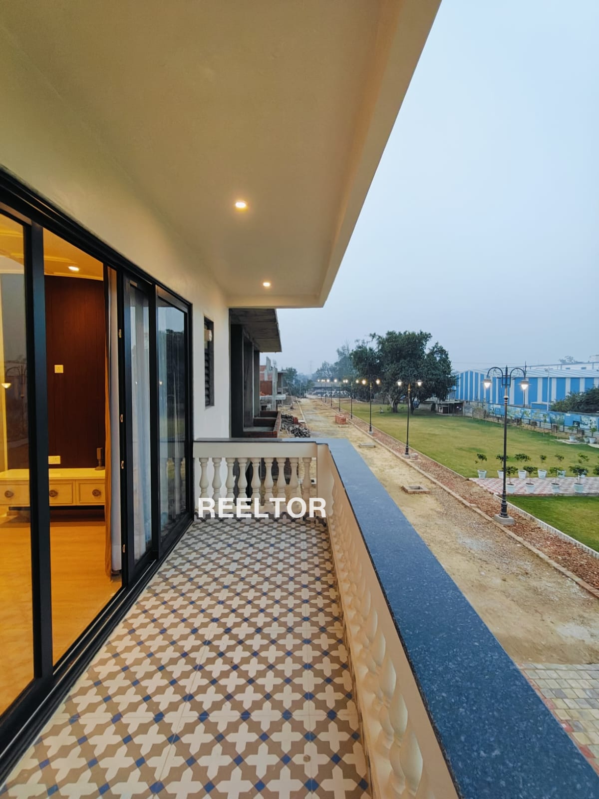 Villa For Rent In Katwaria Sarai Hauz Khas