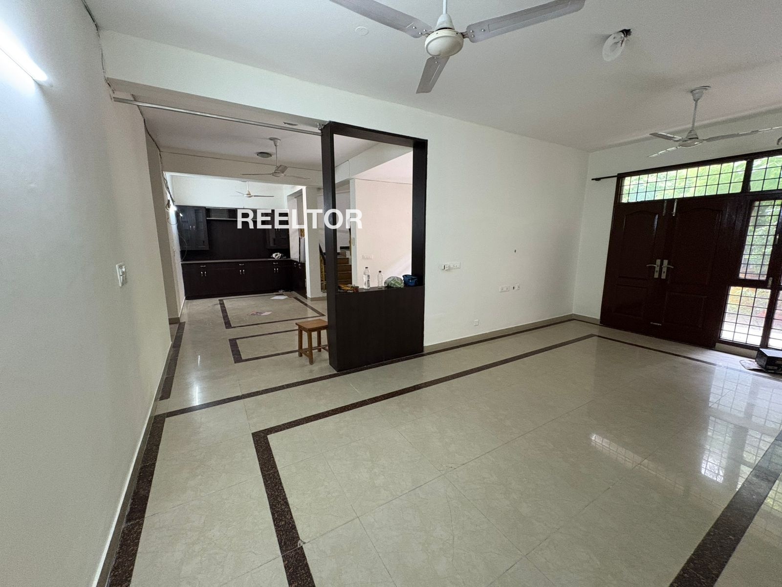 Villa For Rent In Madaiya Panna