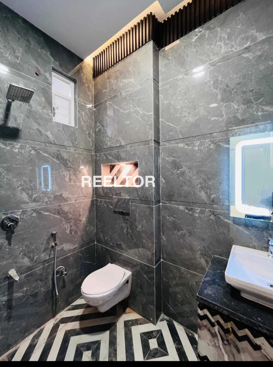 Villa For Sale In Phephna Ballia