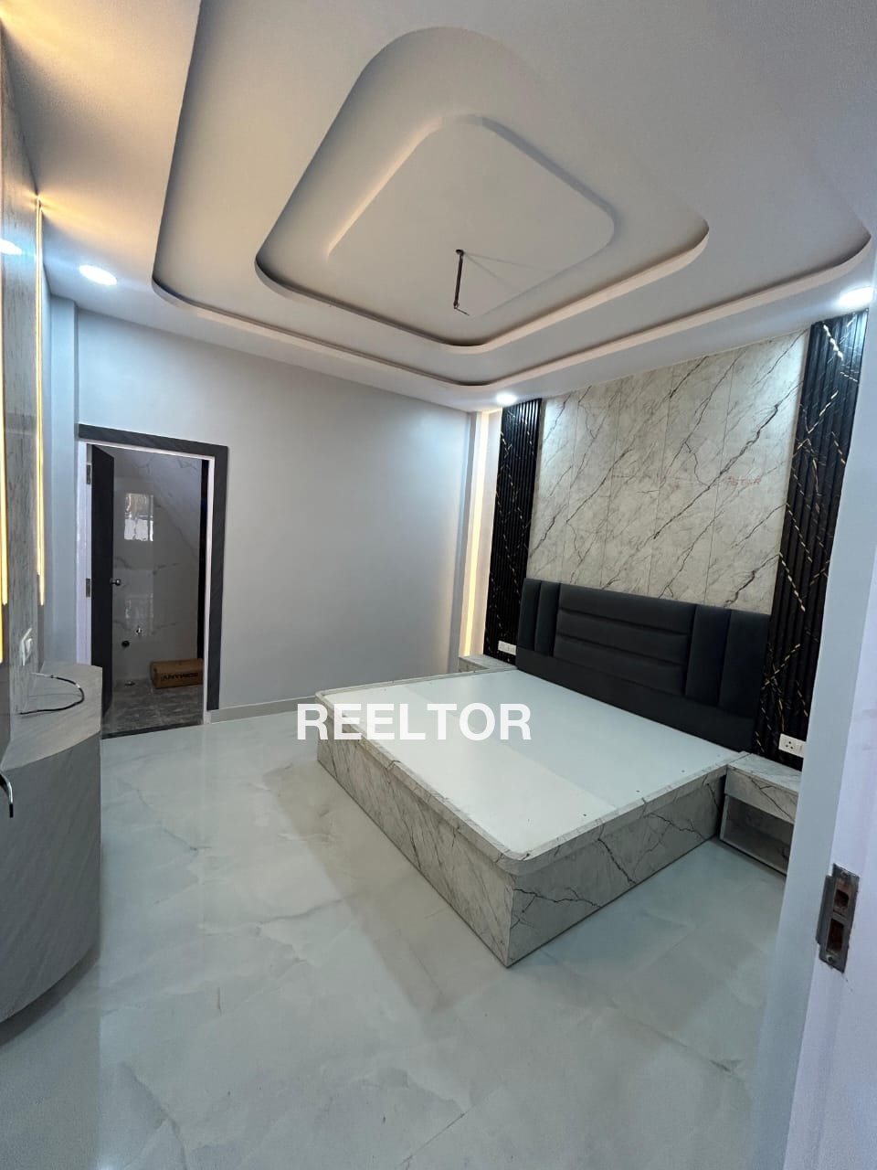 Villa For Sale In Poochi Reddiyur Sankari