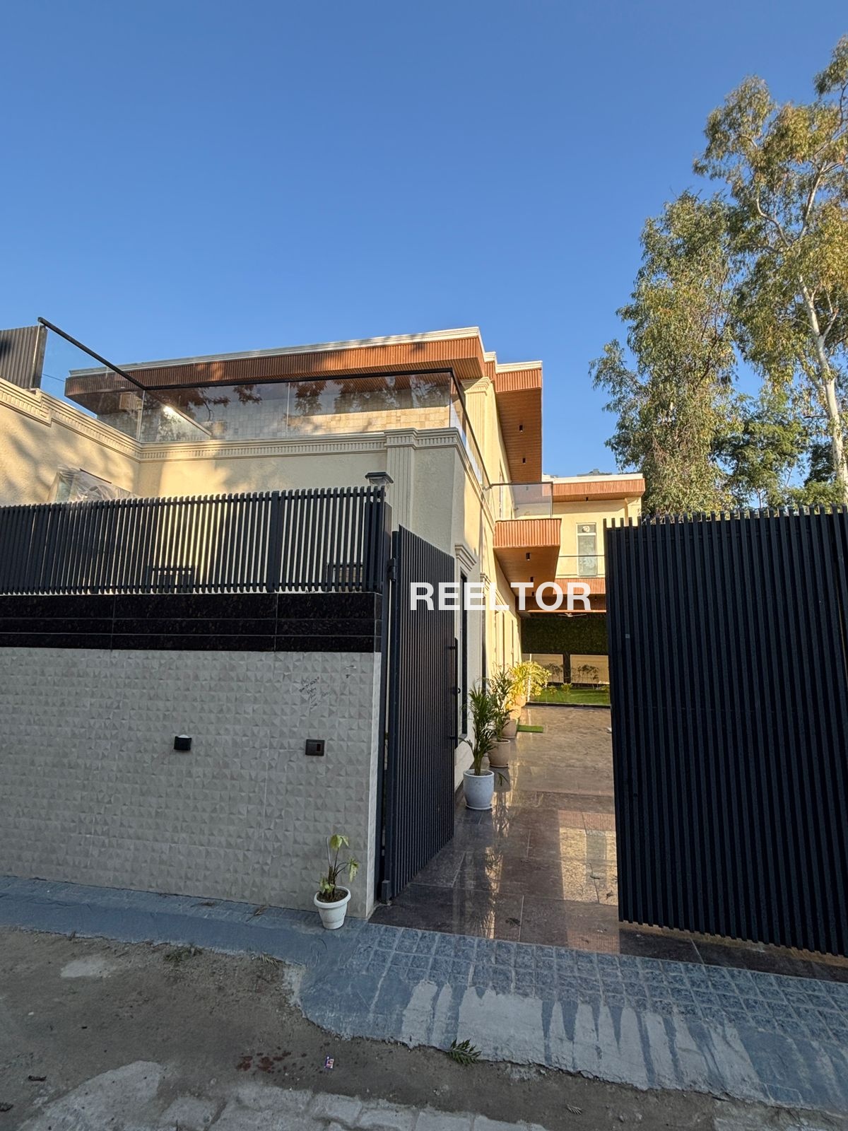 Shop For Rent In Sant Nagar Main Market Burari