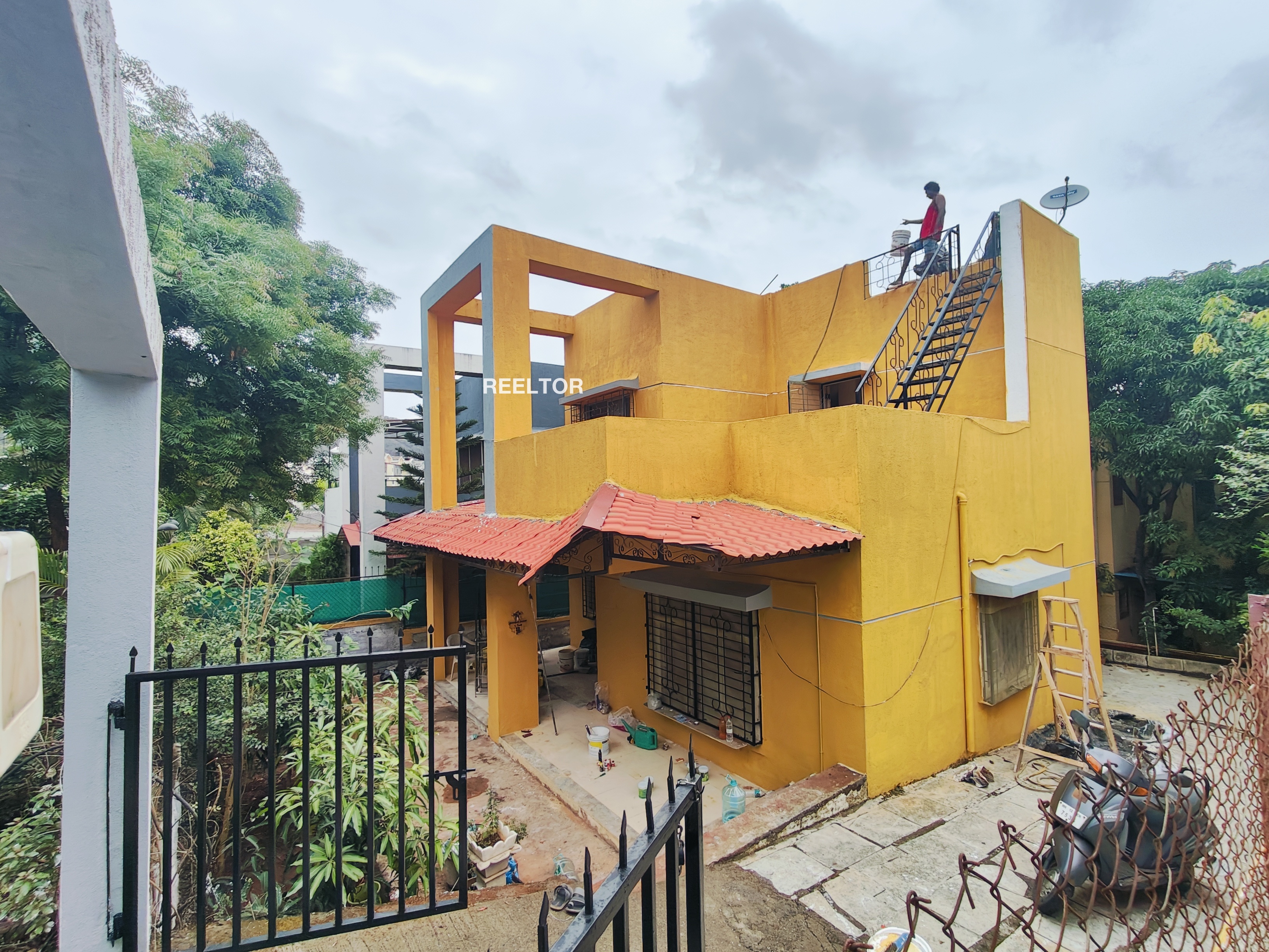 Villa For Sale In Cheeplata Neem Ka Thana