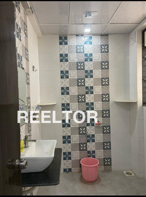 Shop For Sale In Navjeevan Vihar Hauz Khas