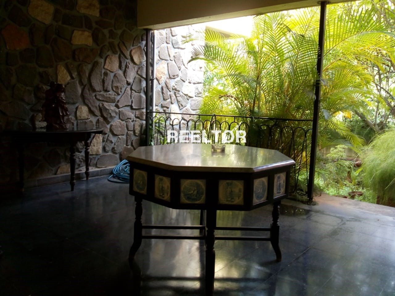 Shop For Sale In Menkhedi Sehore